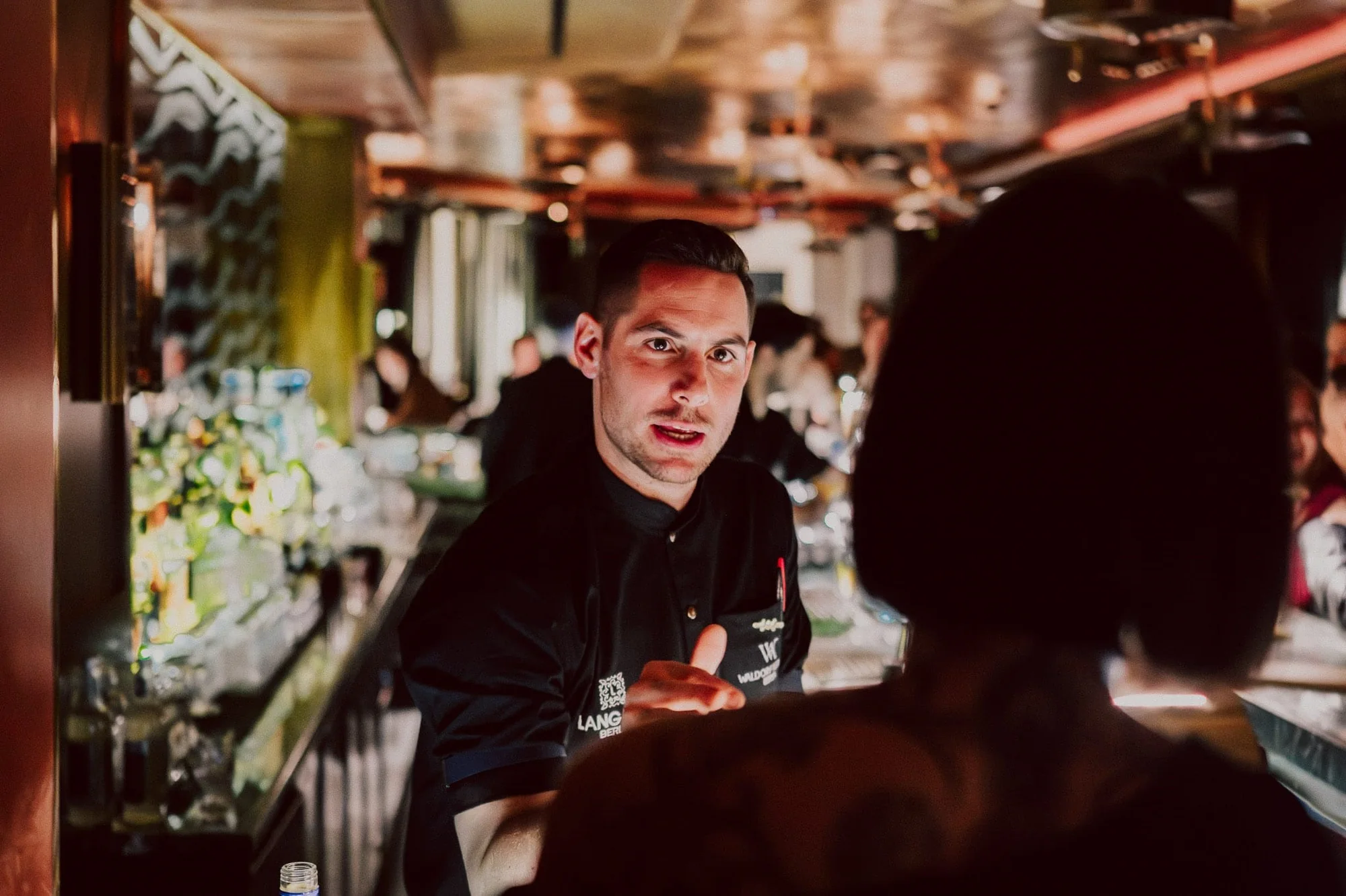 Lang Bar · Weekends 9